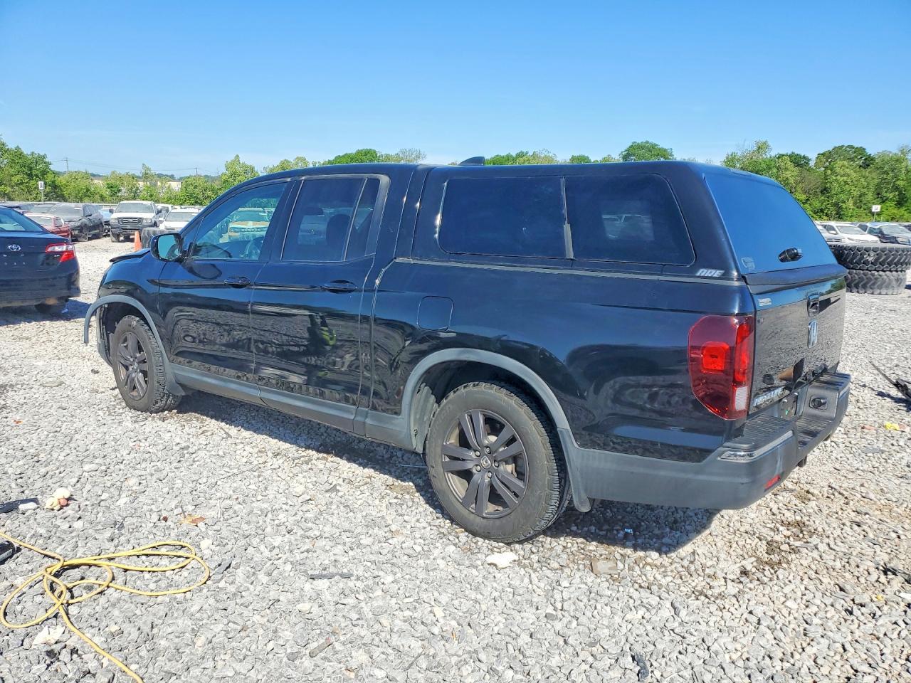 2017 Honda Ridgeline Sport - Image 2