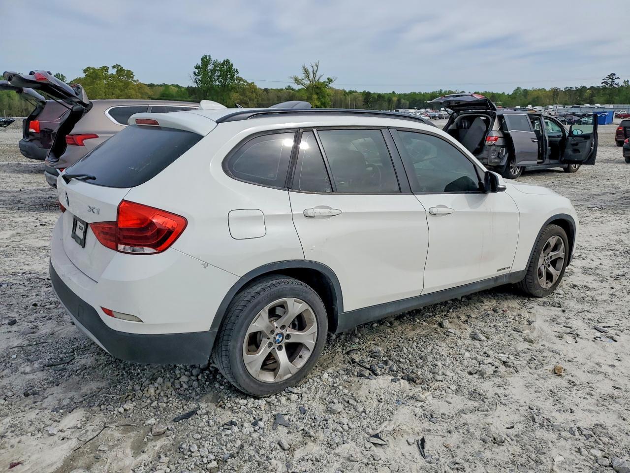 2014 BMW X1 - Фото 3