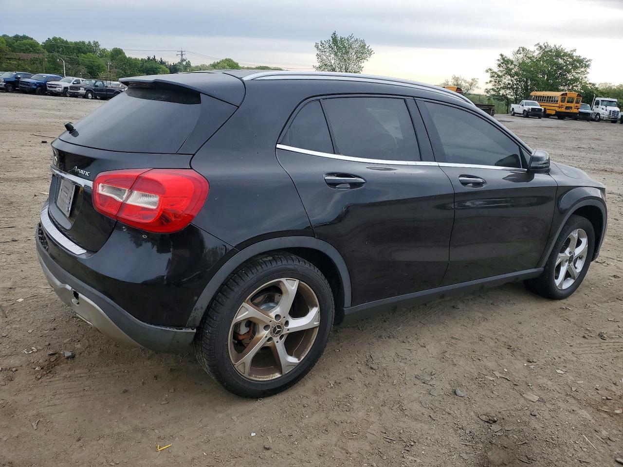 2018 Mercedes-Benz Gla 250 4Matic - Image 3