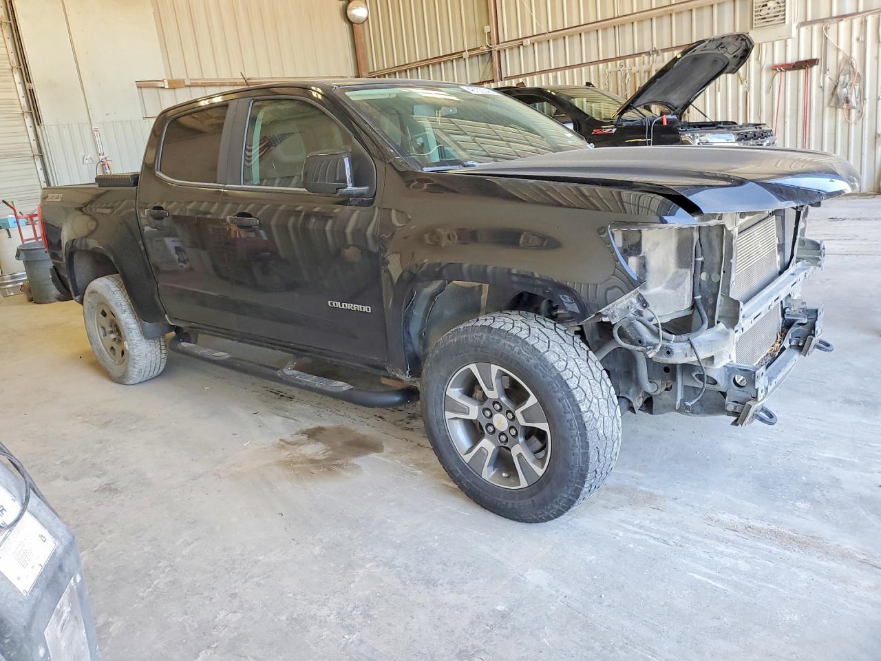 2016 Chevrolet Colorado Z71 - Image 4