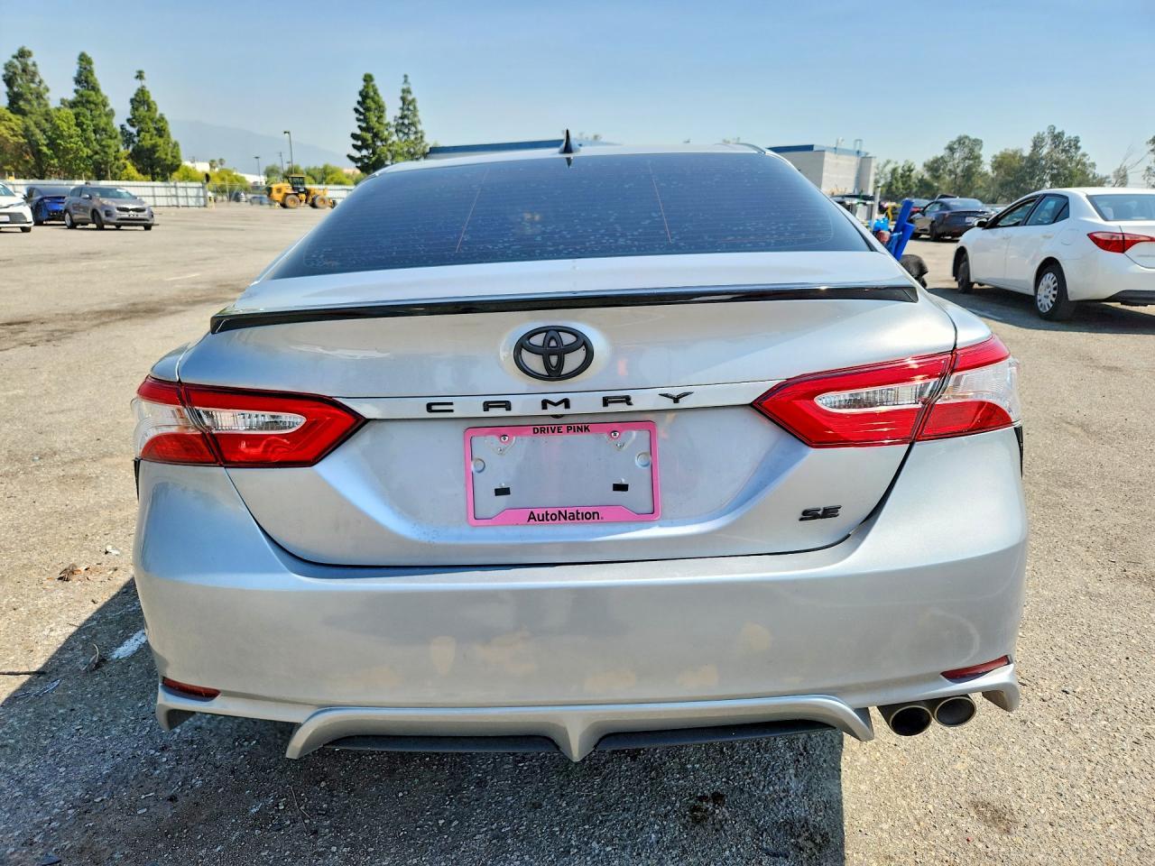 2020 Toyota Camry Se Nightshade - Image 6
