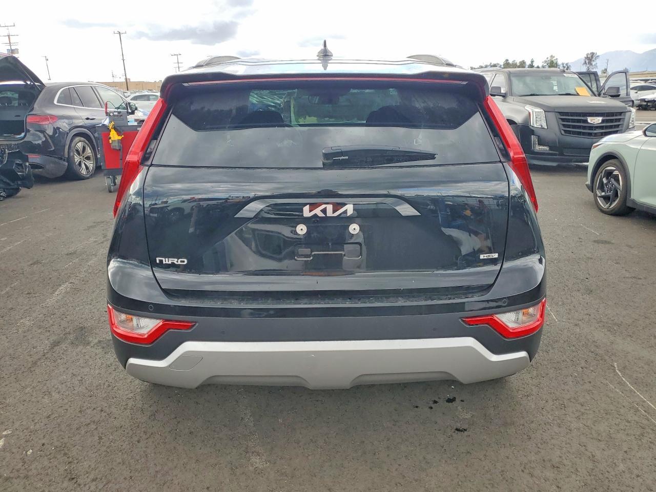 2026 Kia Niro Ex - Image 6