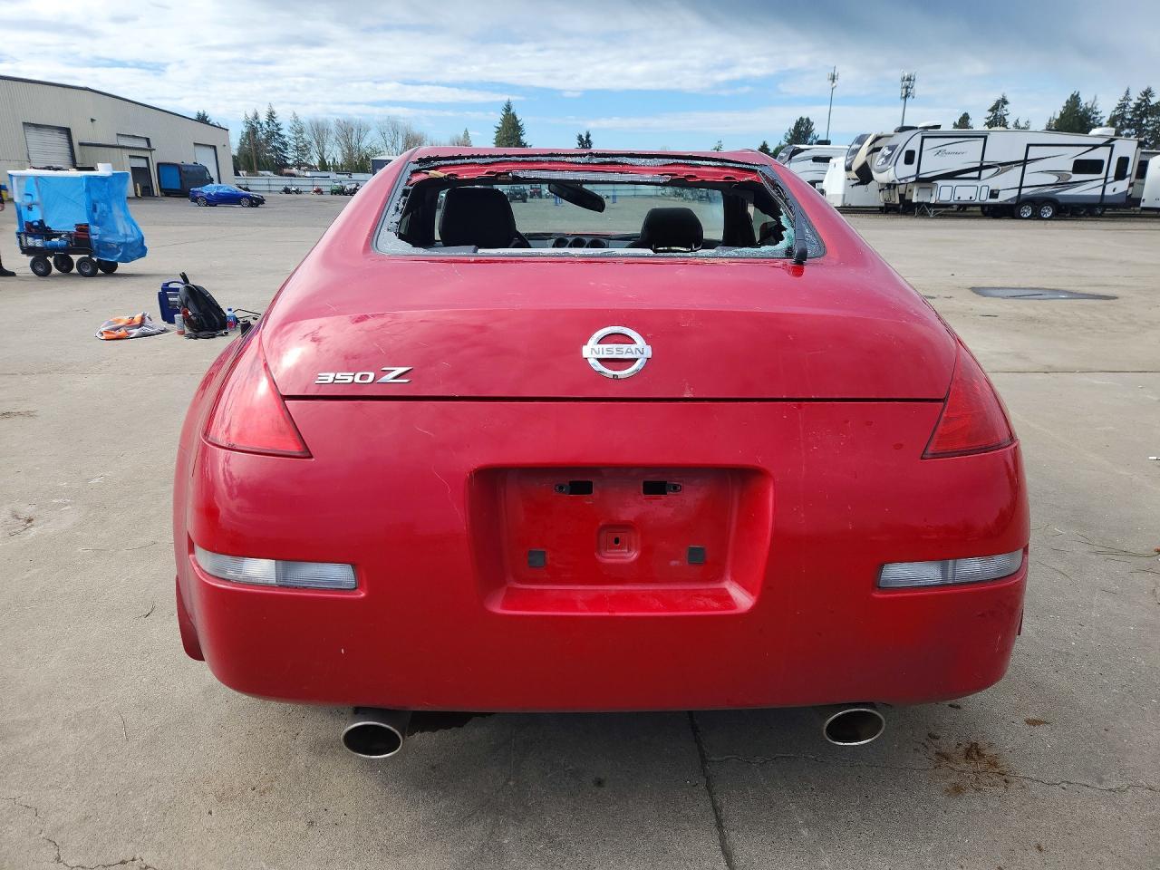 2005 Nissan 350Z Base - Фото 6
