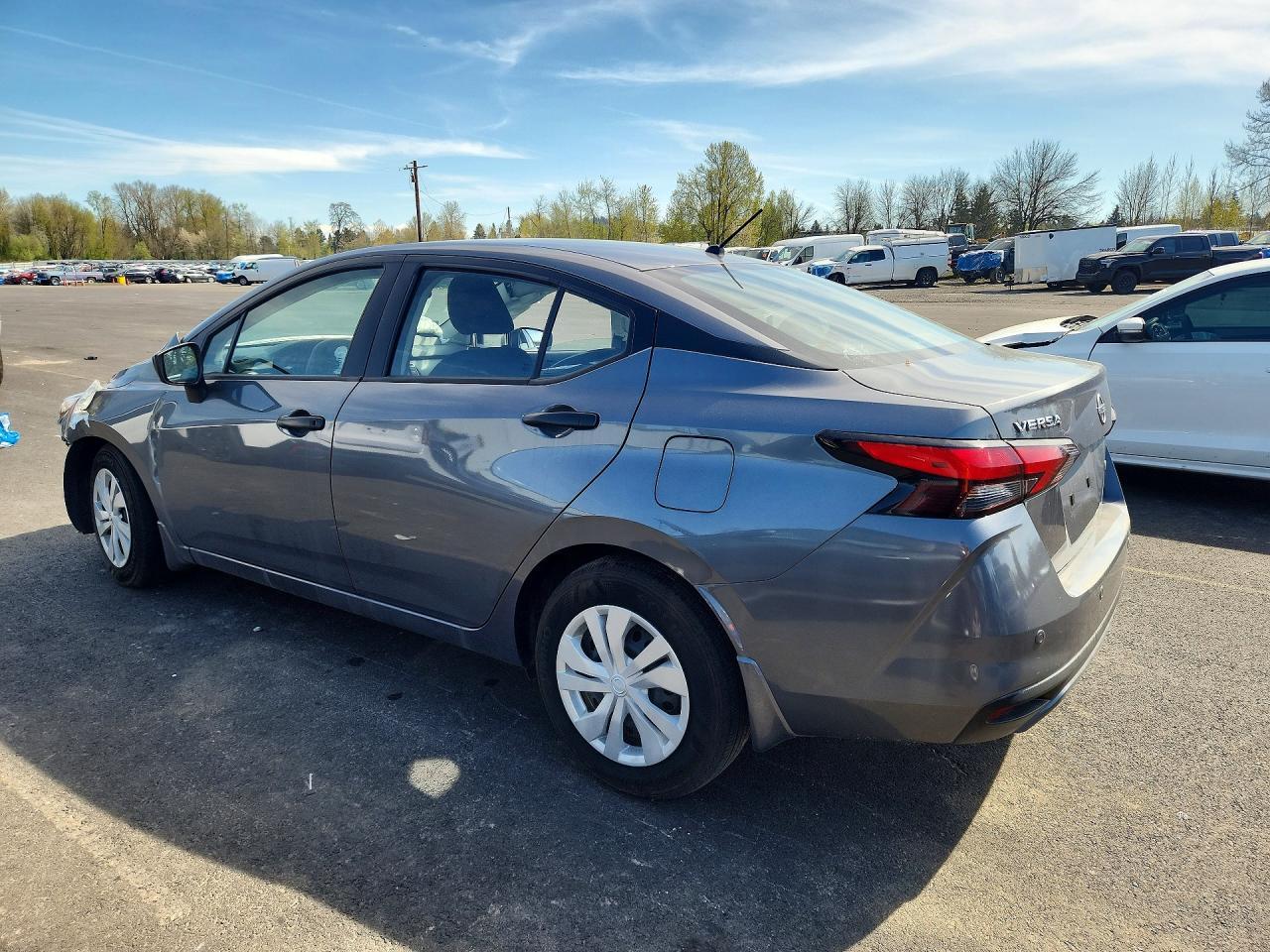 2024 Nissan Versa S - Фото 2