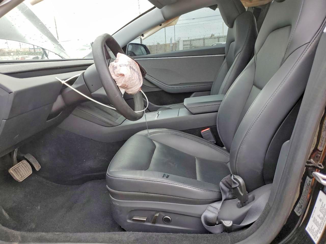 2024 Tesla Model 3 - Фото 7