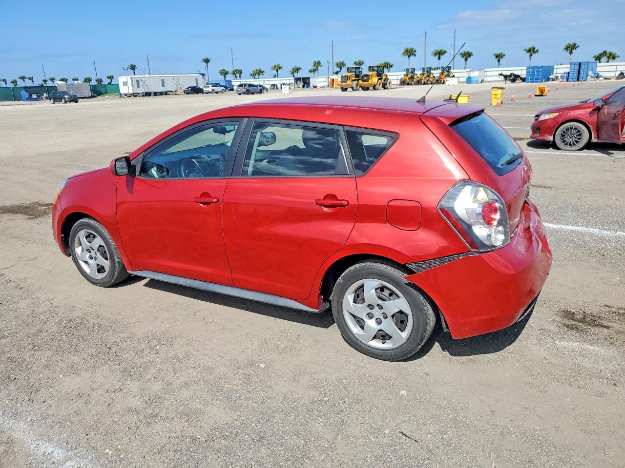 2009 Pontiac Vibe - Фото 2