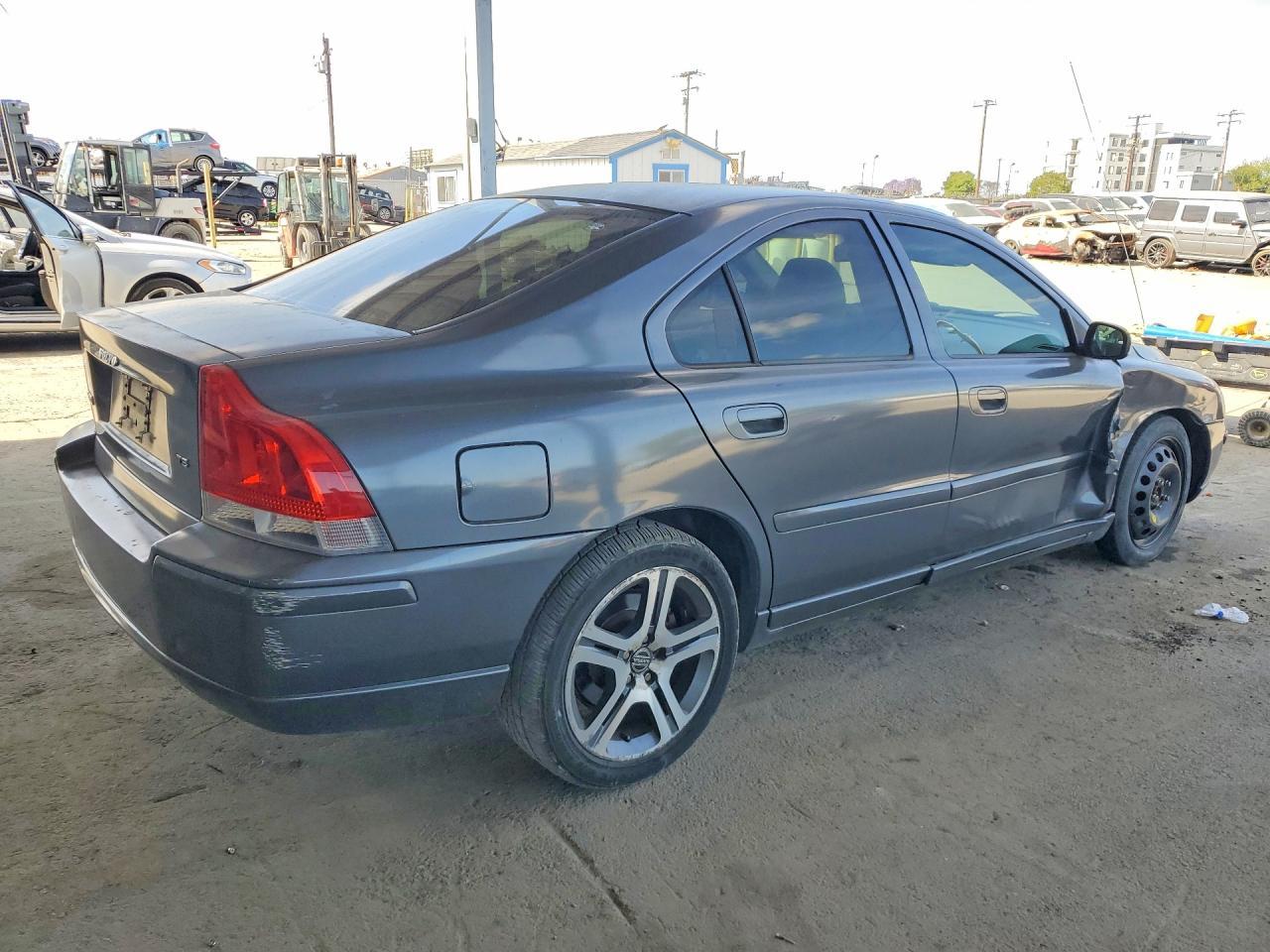 2006 Volvo S60 T5 - Фото 3