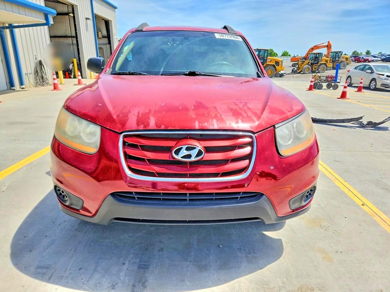 2011 Hyundai Santa Fe Gls - Image 5