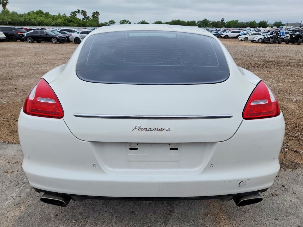 2011 Porsche Panamera 2 - Фото 6