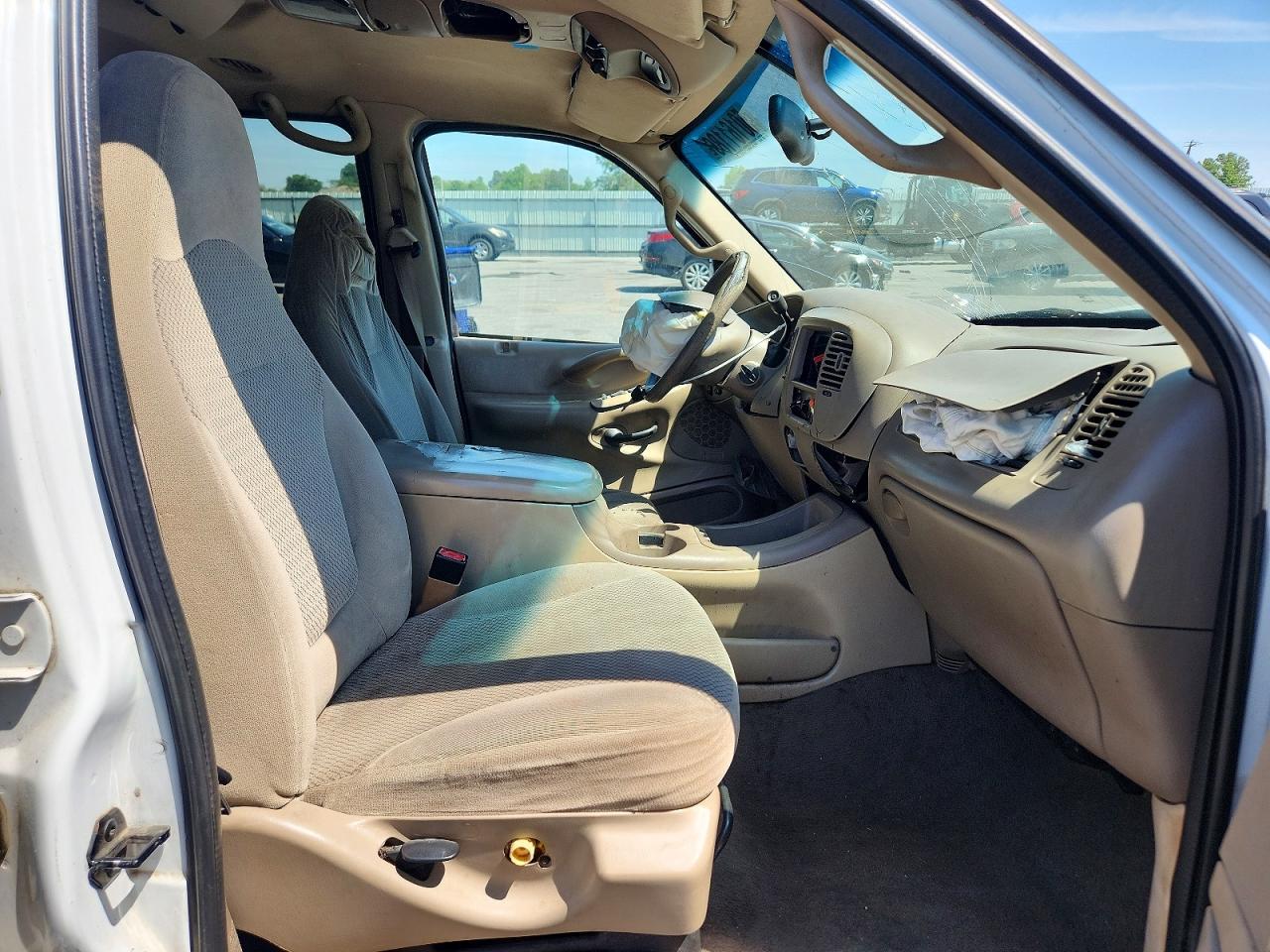 2002 Ford Expedition Xlt - Фото 7