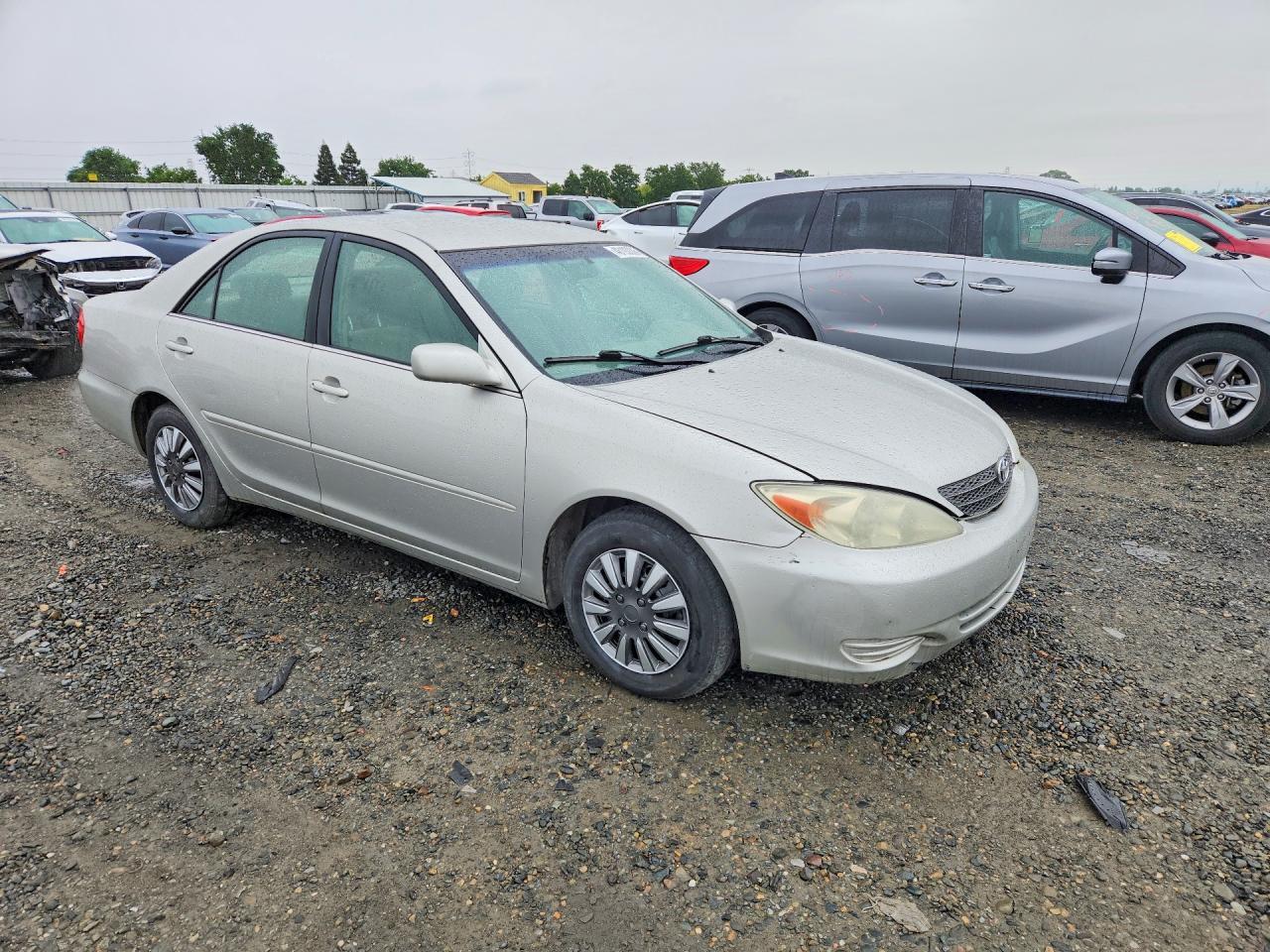 2004 Toyota Camry Le - Фото 4