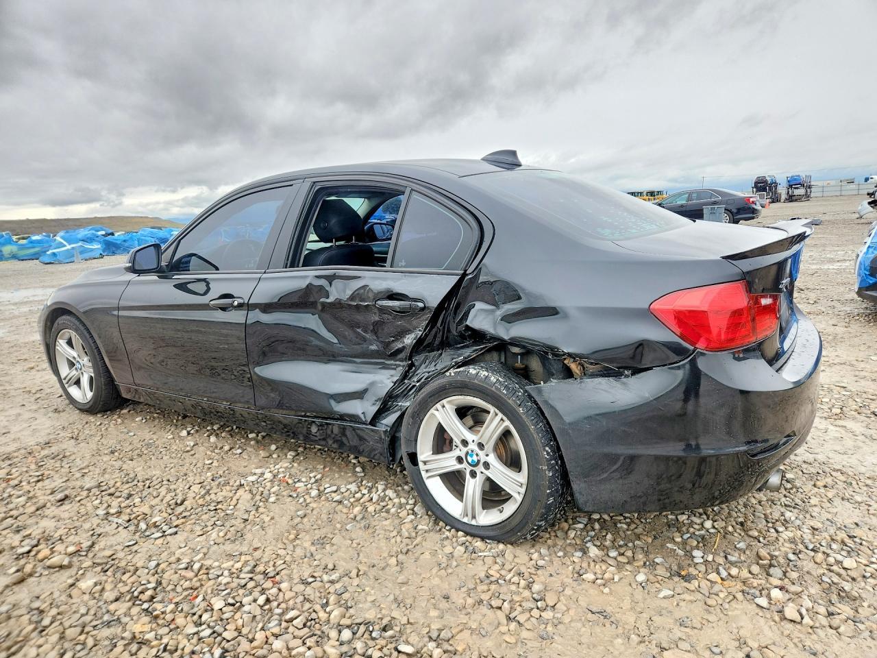 2015 BMW 320 I xDrive - Фото 2
