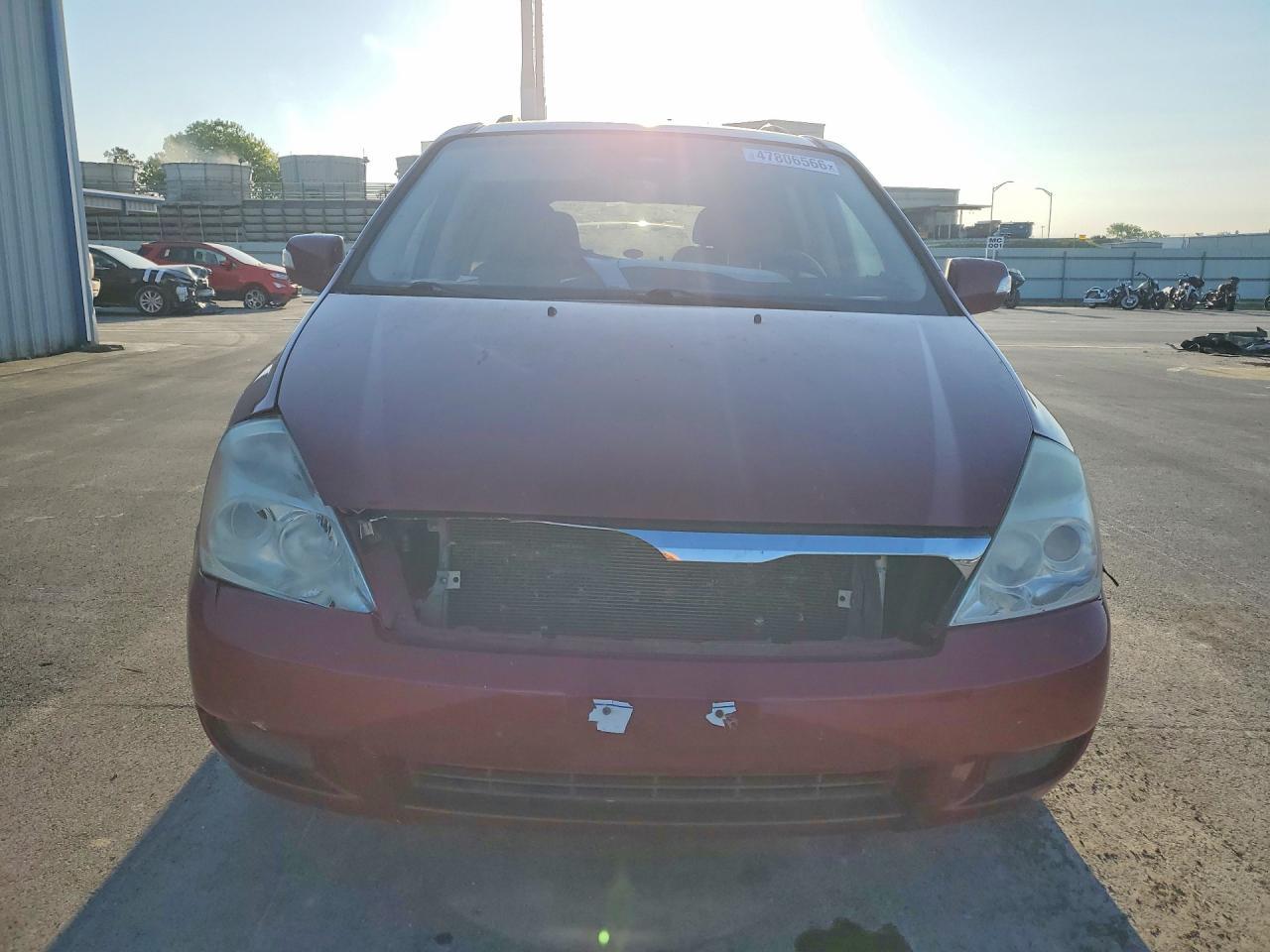 2012 Kia Sedona Lx - Фото 5