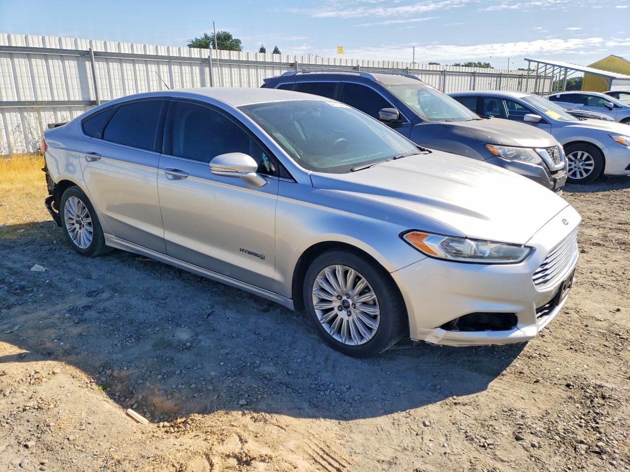 2016 Ford Fusion Se Hybrid - Фото 4