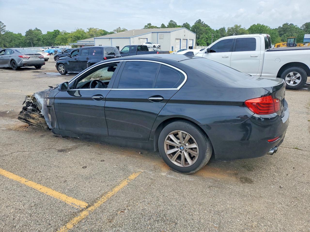 2014 BMW 528 I - Фото 2