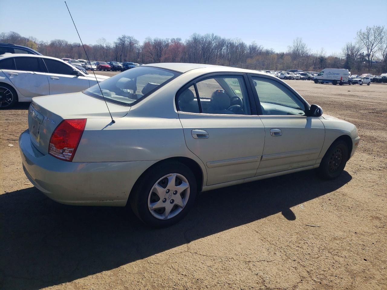2004 Hyundai Elantra Gls - Image 3