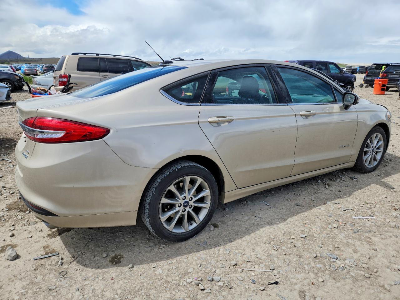 2017 Ford Fusion Se Hybrid - Фото 3