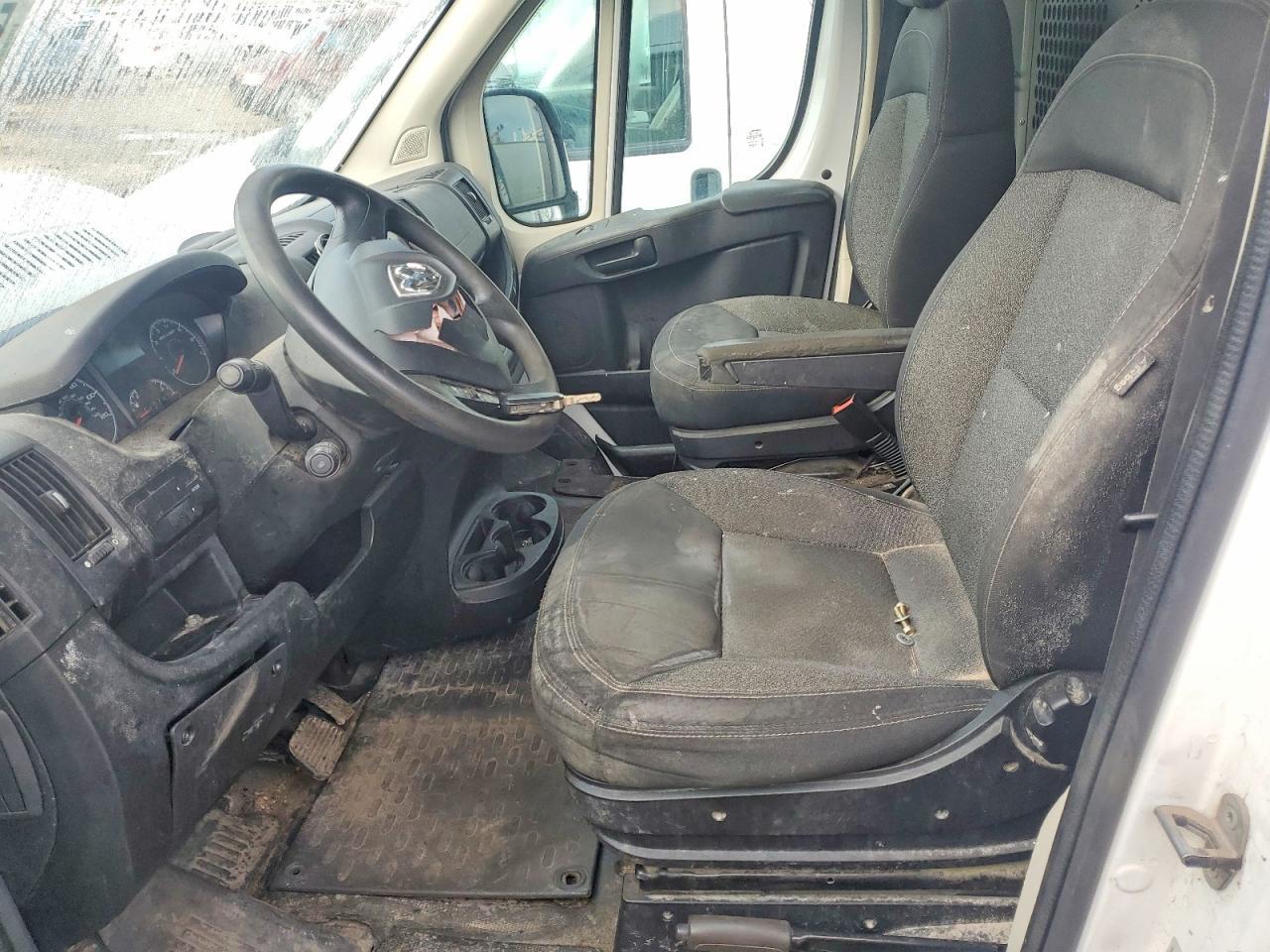 2015 Ram Promaster 2500 Delivery Van - Фото 7
