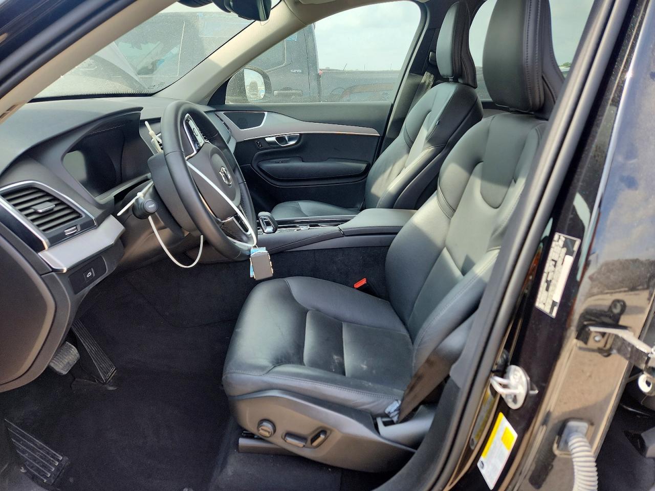 2025 Volvo Xc90 Core - Фото 7