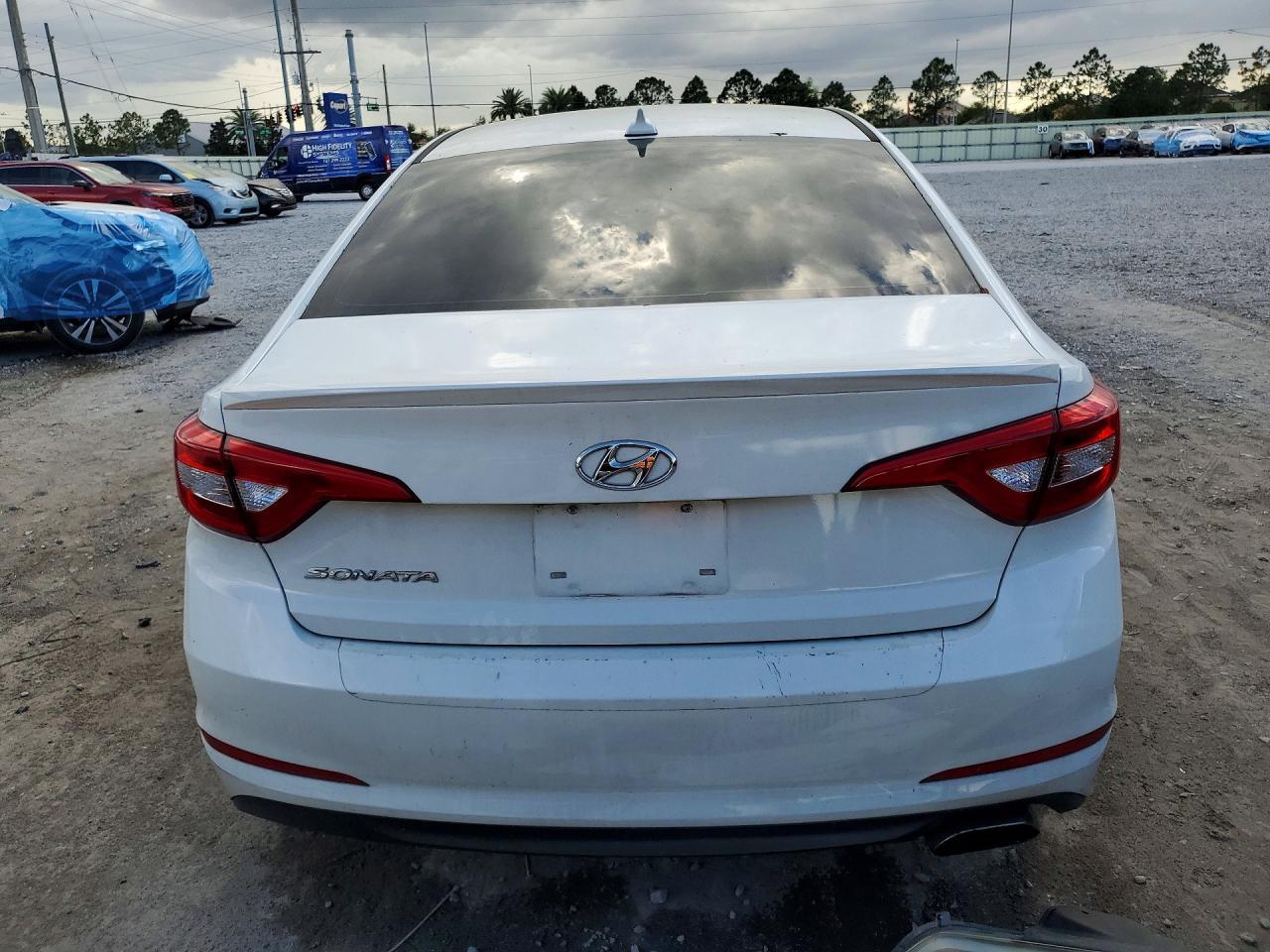 2017 Hyundai Sonata Se - Фото 6