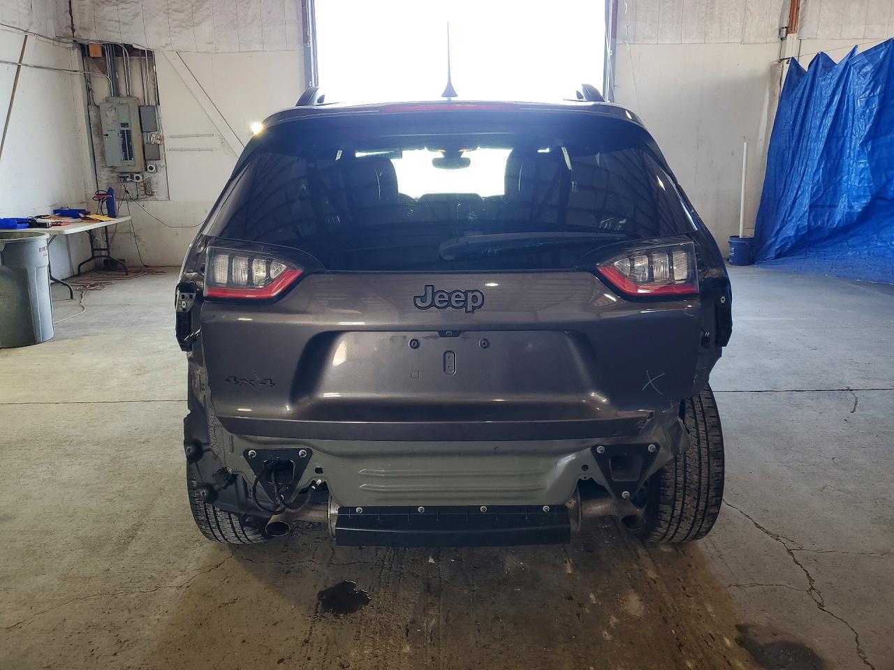 2019 Jeep Cherokee Limited - Image 6