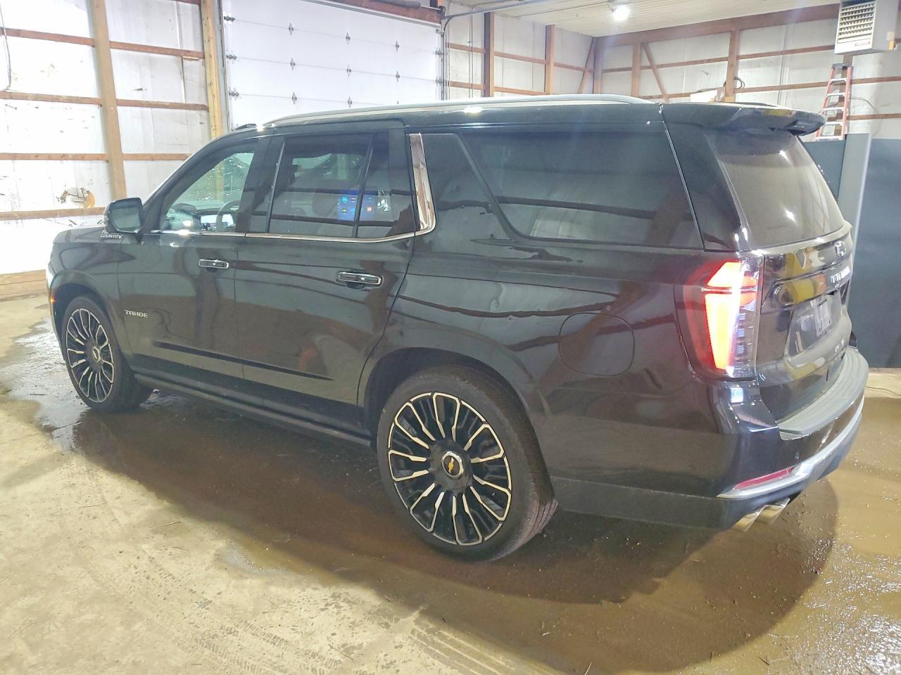2025 Chevrolet Tahoe K1500 High Country - Фото 2