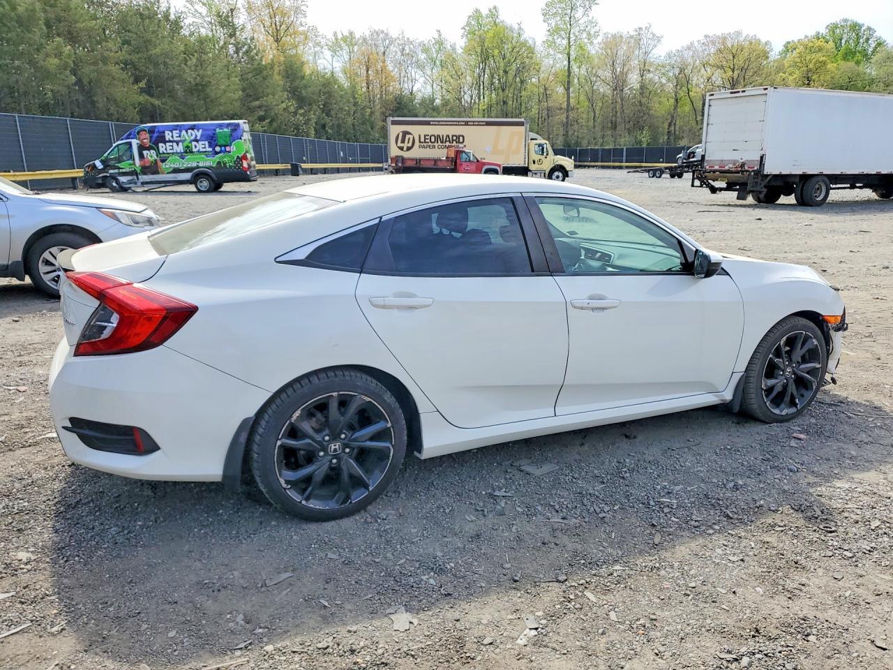 2019 Honda Civic Sport - Фото 3
