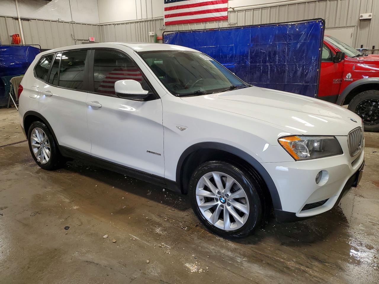 2014 BMW X3 xDrive28I - Image 4