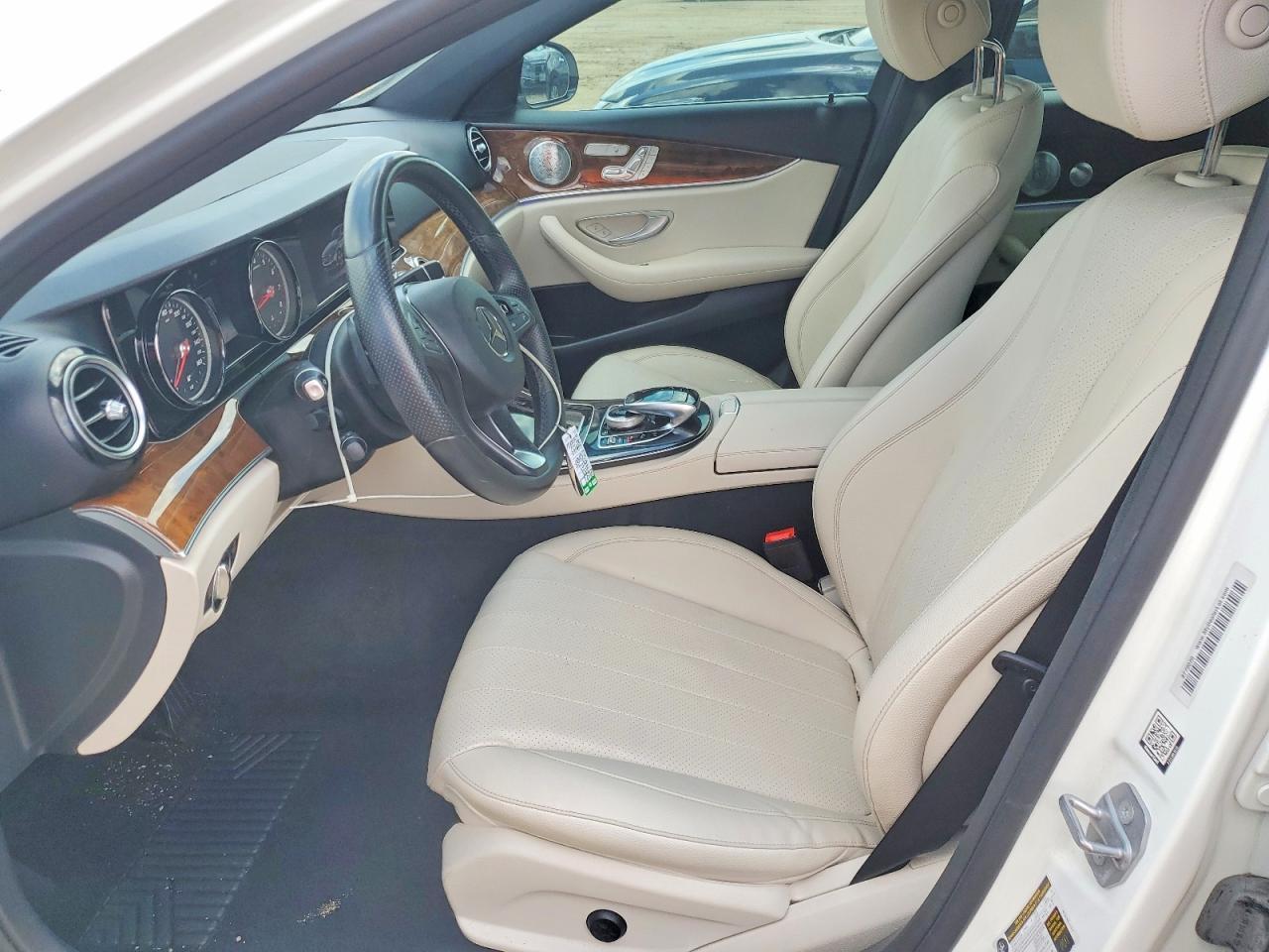 2018 Mercedes-Benz E 300 - Фото 7