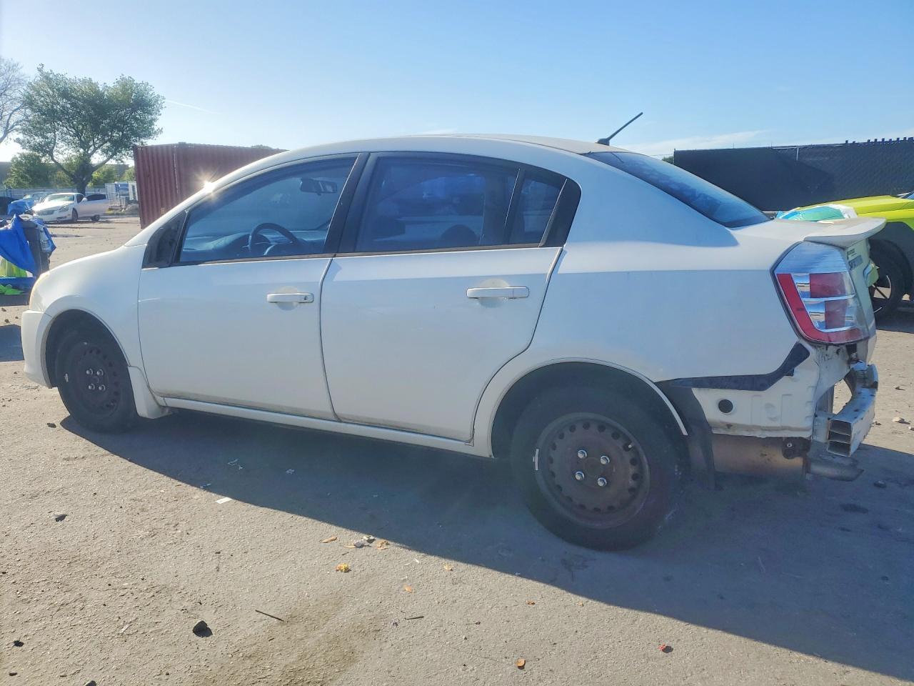 2012 Nissan Sentra 2.0 - Image 2