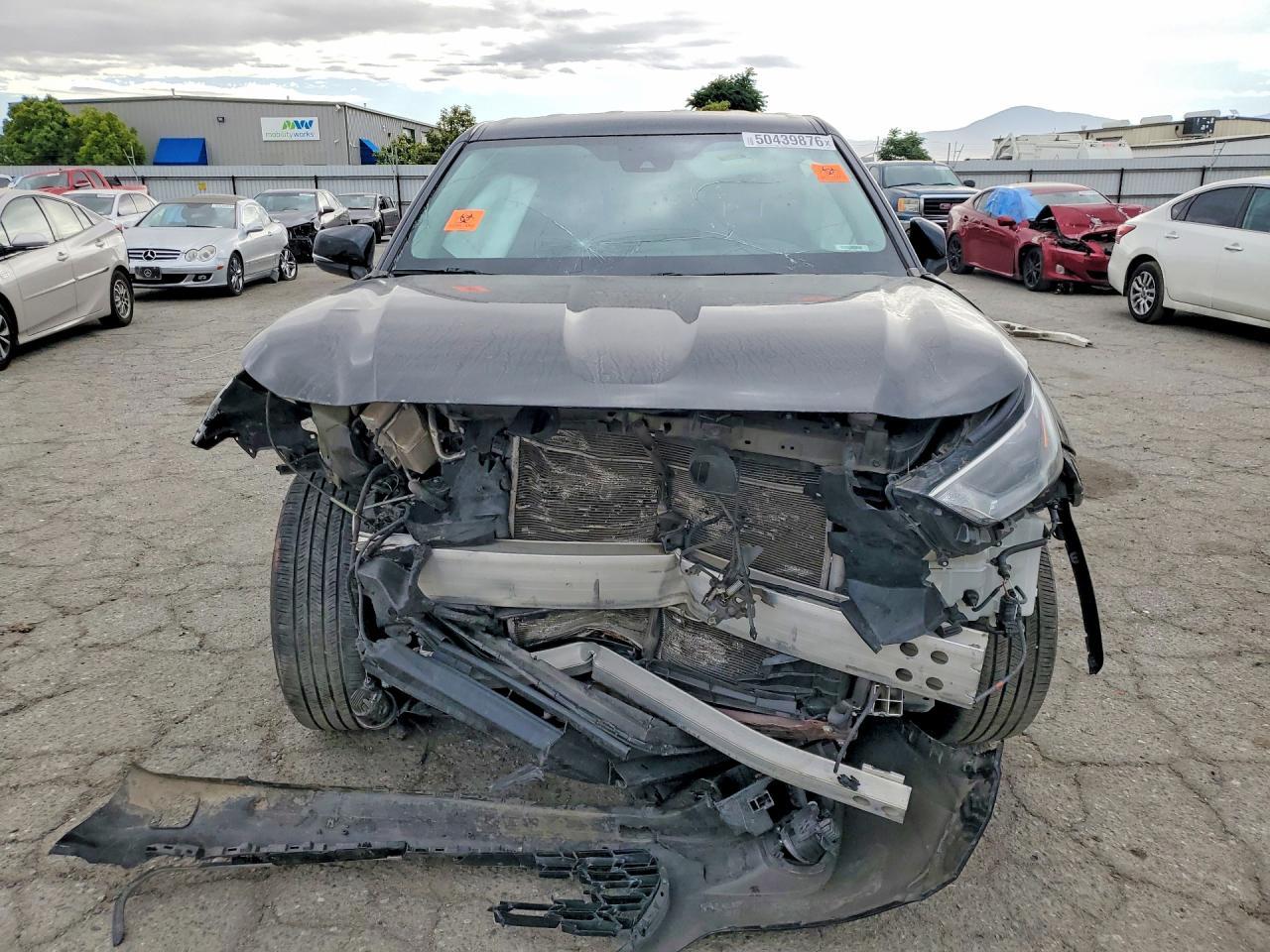 2023 Toyota Highlander Le - Фото 5