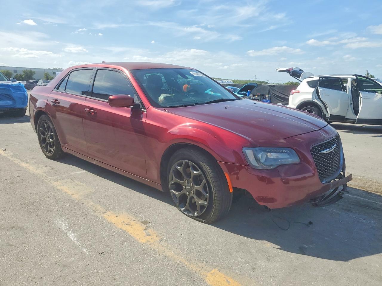 2020 Chrysler 300 S - Image 4