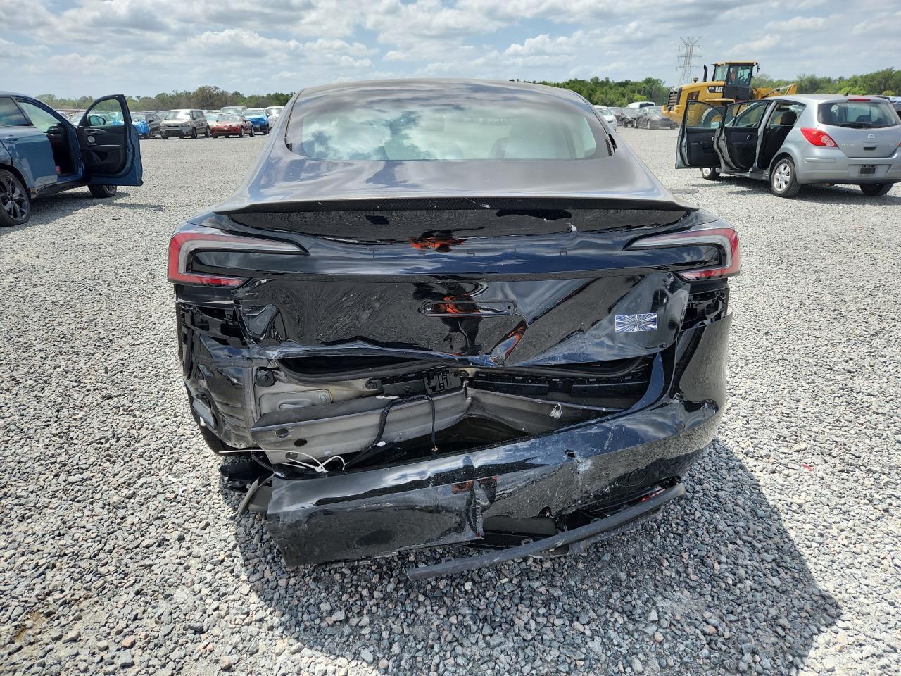 2026 Tesla Model 3 - Image 6