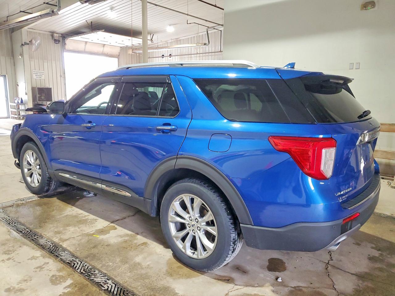 2020 Ford Explorer Limited - Image 2