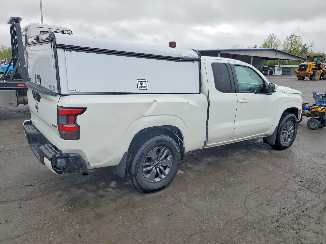 2025 Nissan Frontier Sv - Фото 3