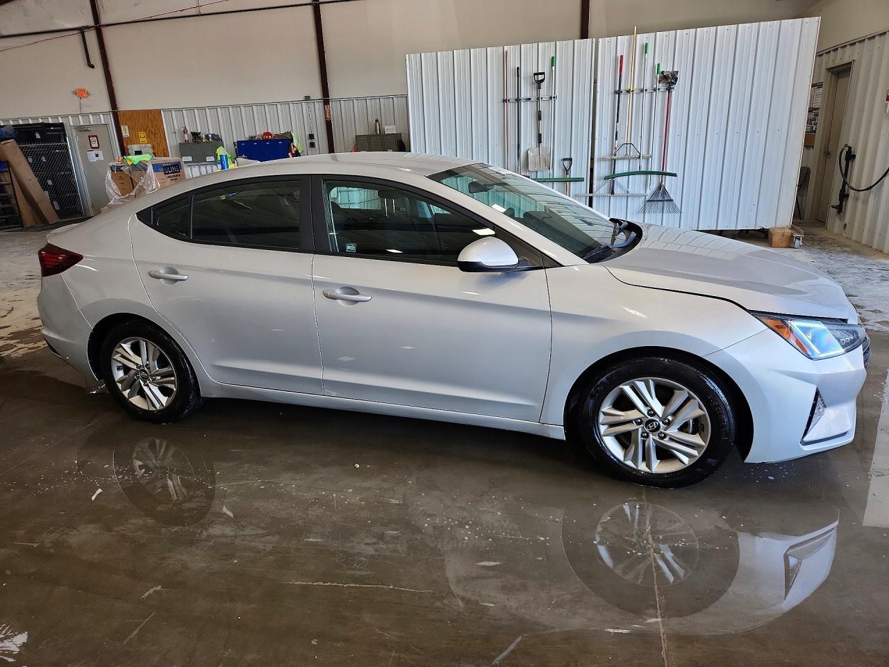 2019 Hyundai Elantra Sel - Фото 4