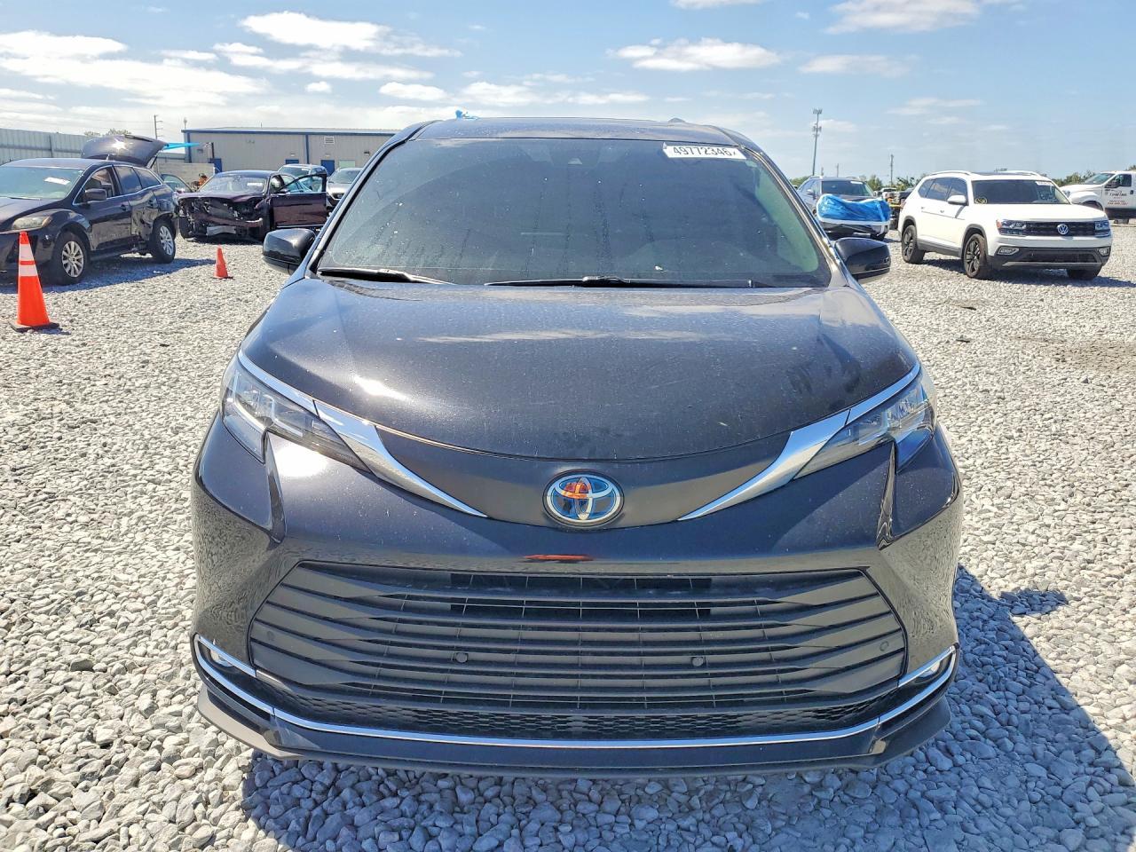 2023 Toyota Sienna Xle - Фото 5