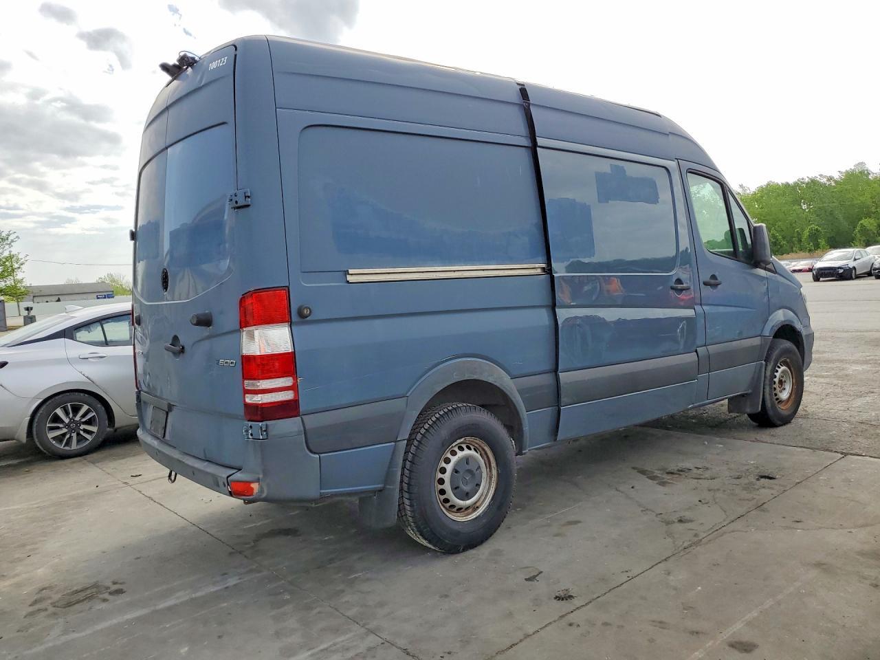 2018 Mercedes Benz Sprinter 2500 - Фото 3