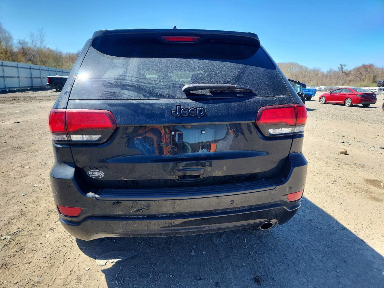 2022 Jeep Grand Cherokee Laredo E - Фото 6