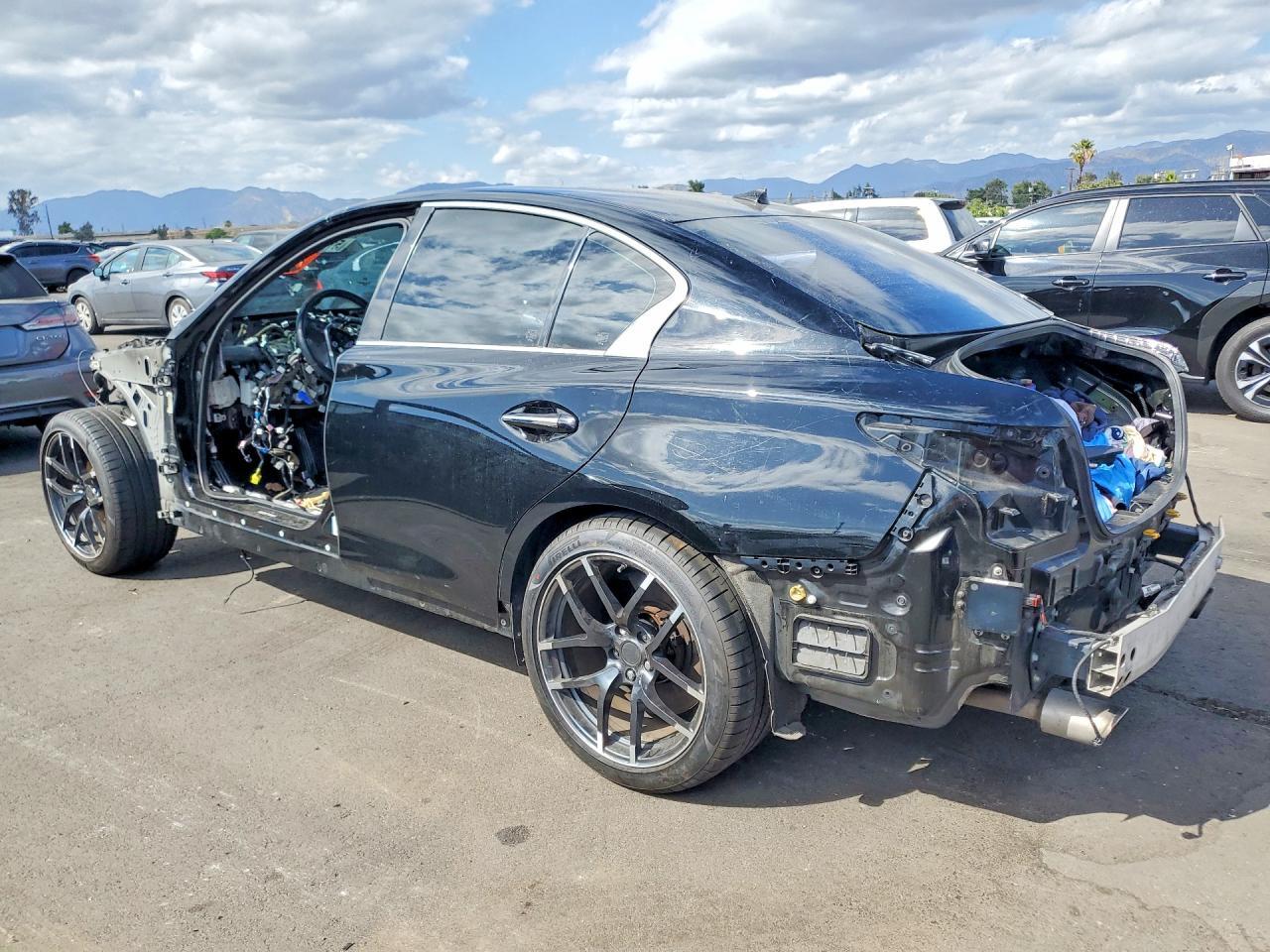 2018 Infiniti Q50 Red Sport 400 - Image 2