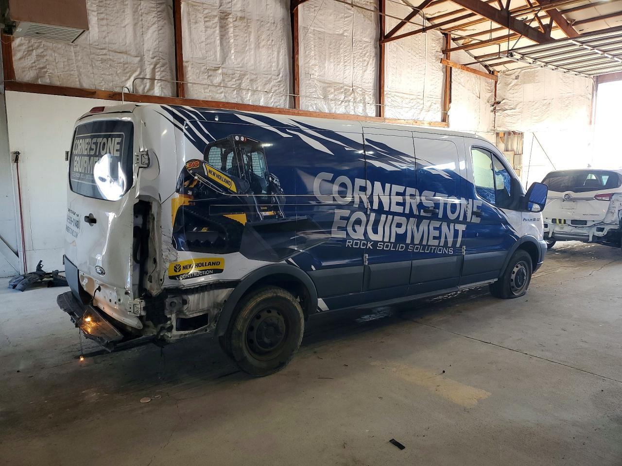 2015 Ford Econlin 250 Delivery Van - Фото 3