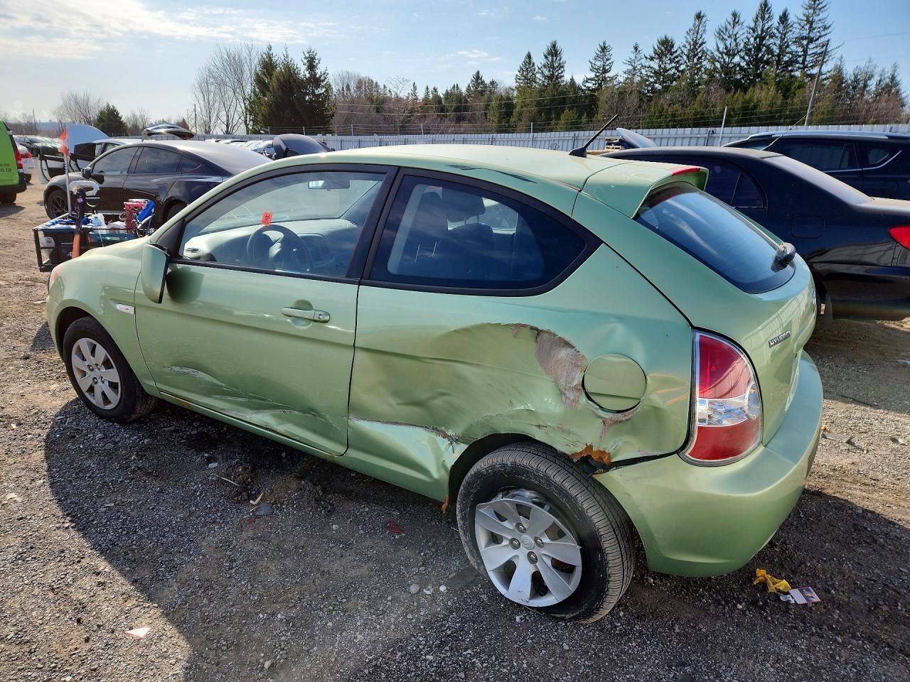 2010 Hyundai Accent Gl 3Dr - Image 2
