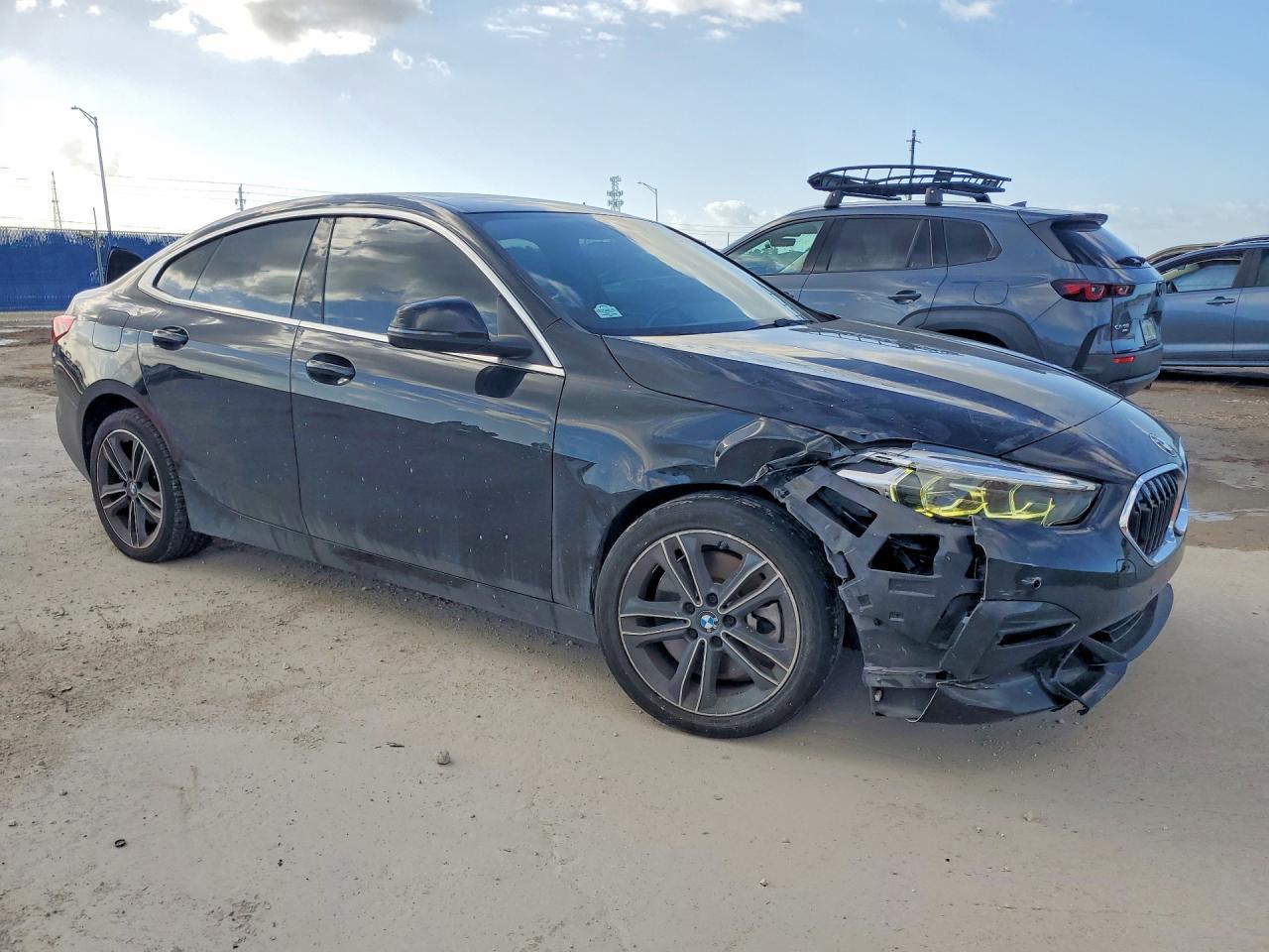 2024 BMW 228I - Фото 4