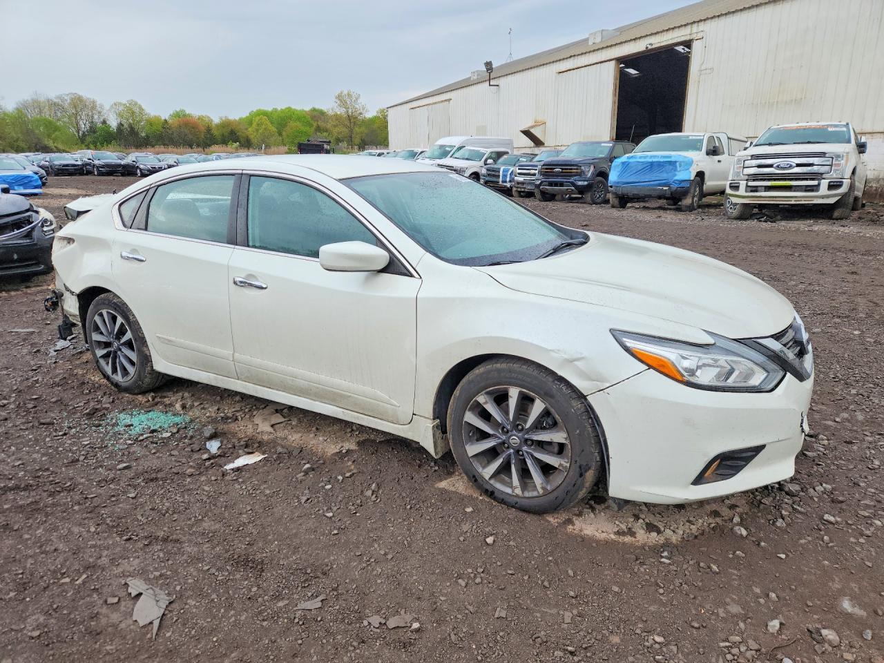 2017 Nissan Altima 2.5 Sv - Фото 4