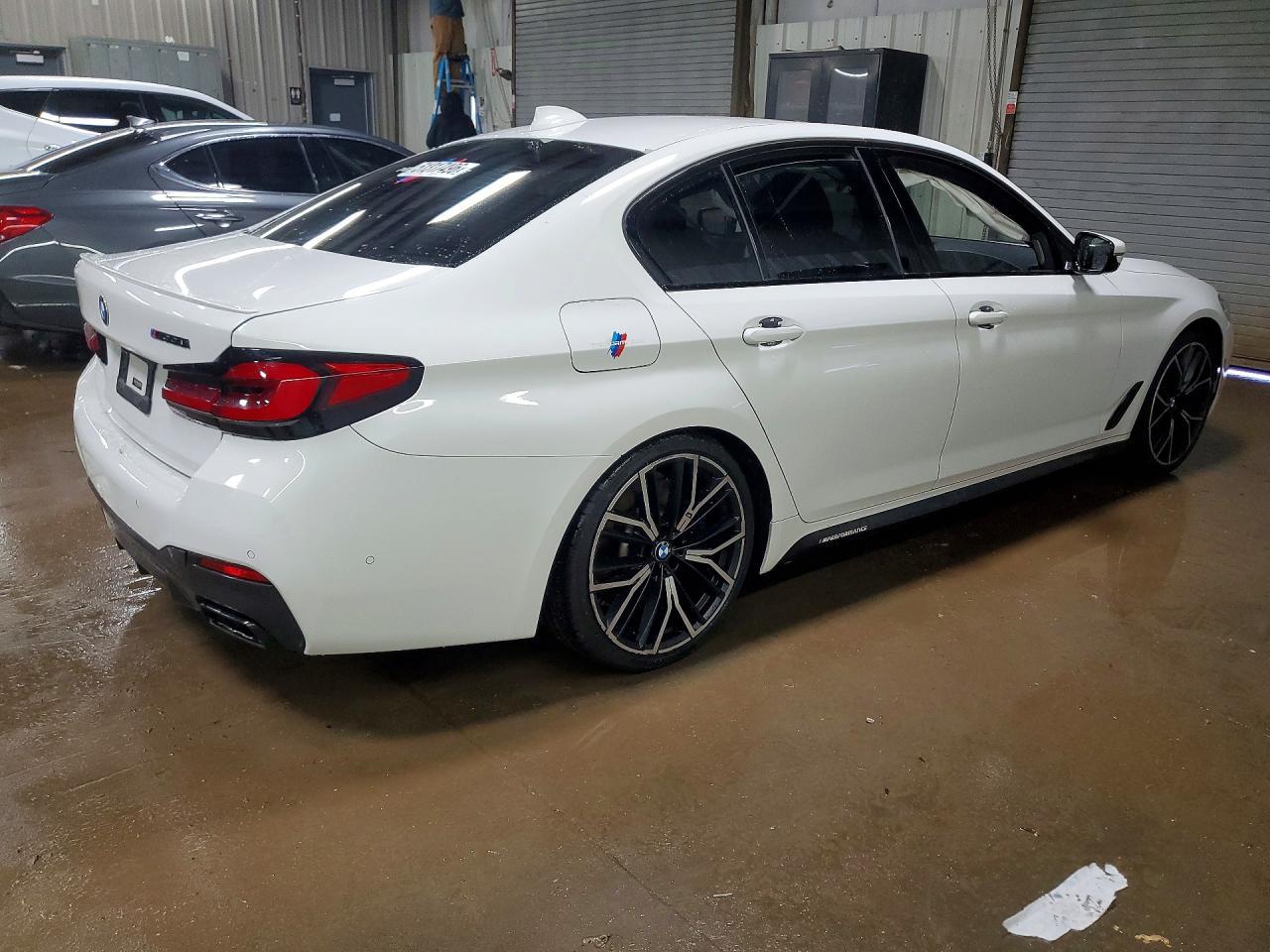 2021 BMW M550Xi - Image 3