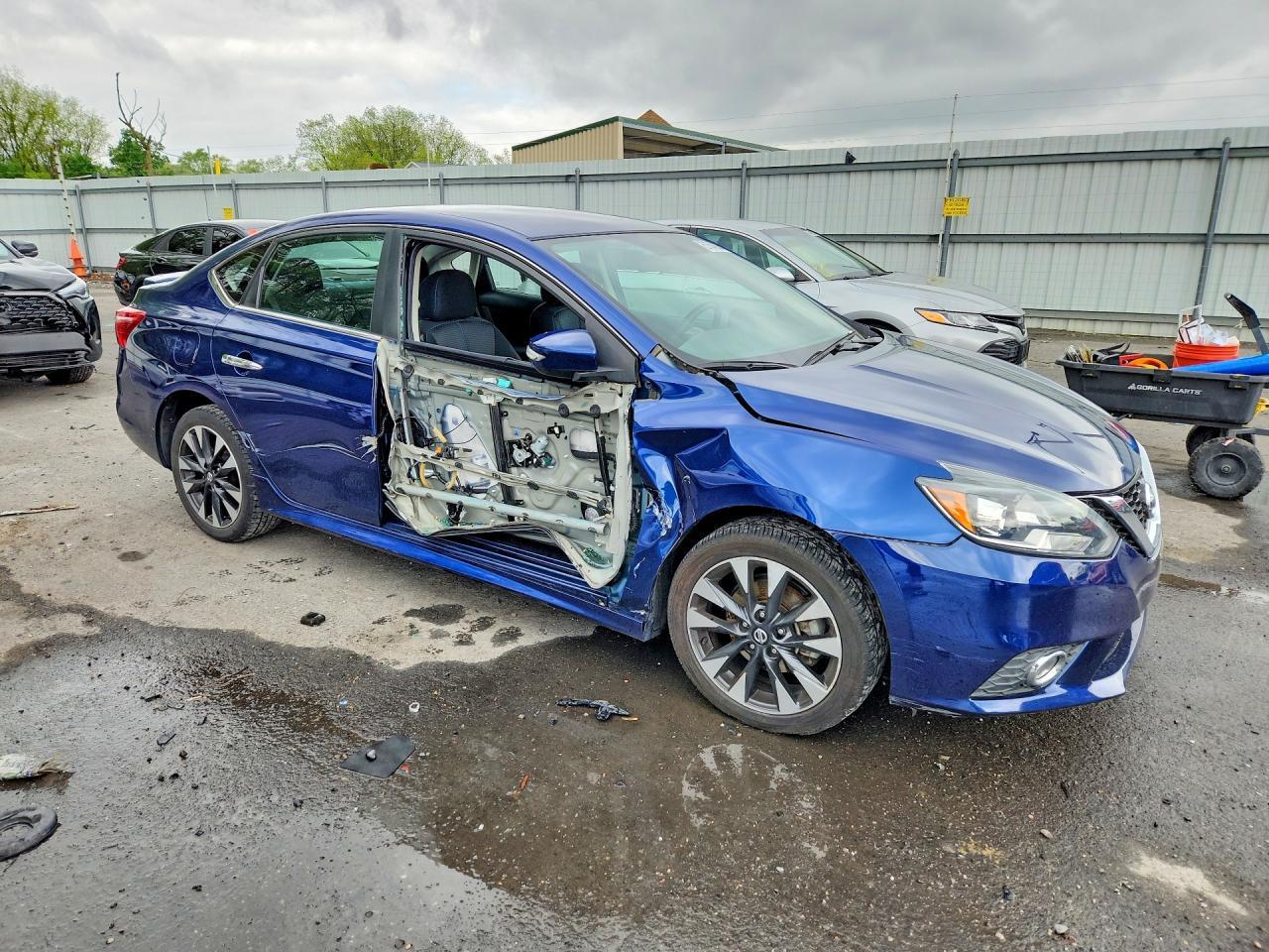 2019 Nissan Sentra Sr - Фото 4