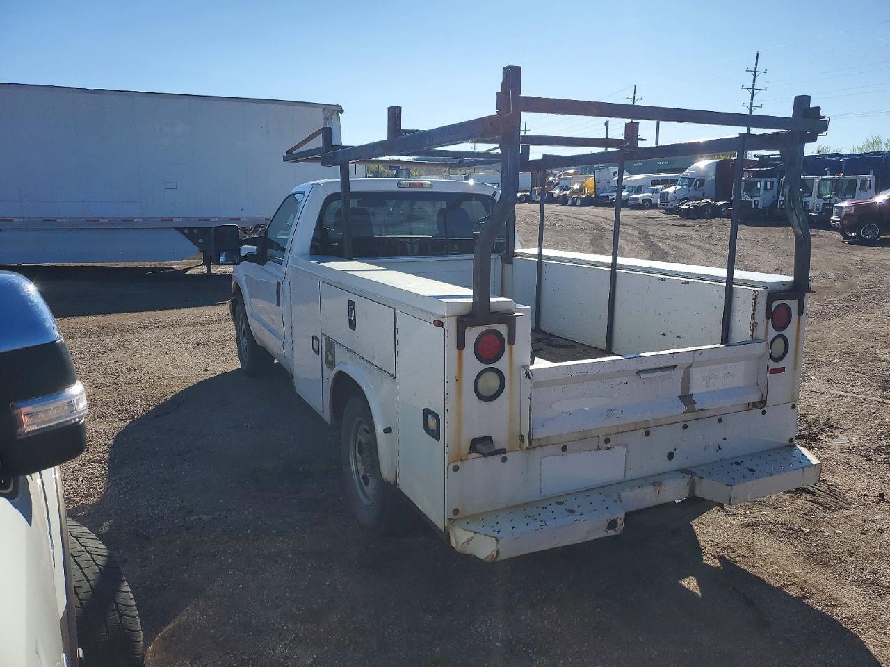 2015 Ford F250 Super Duty - Фото 3