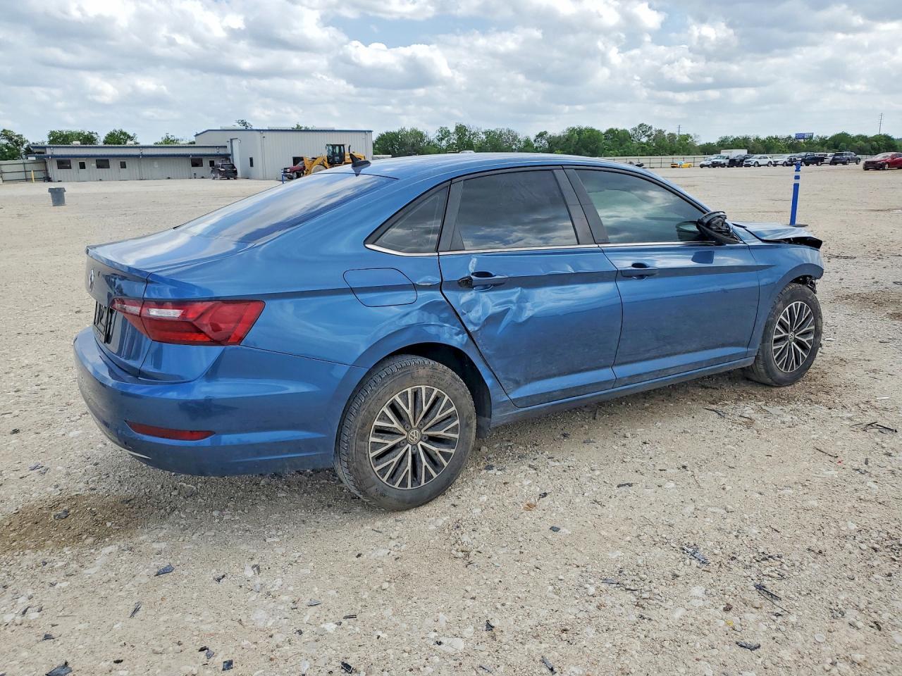 2021 Volkswagen Jetta S - Фото 3