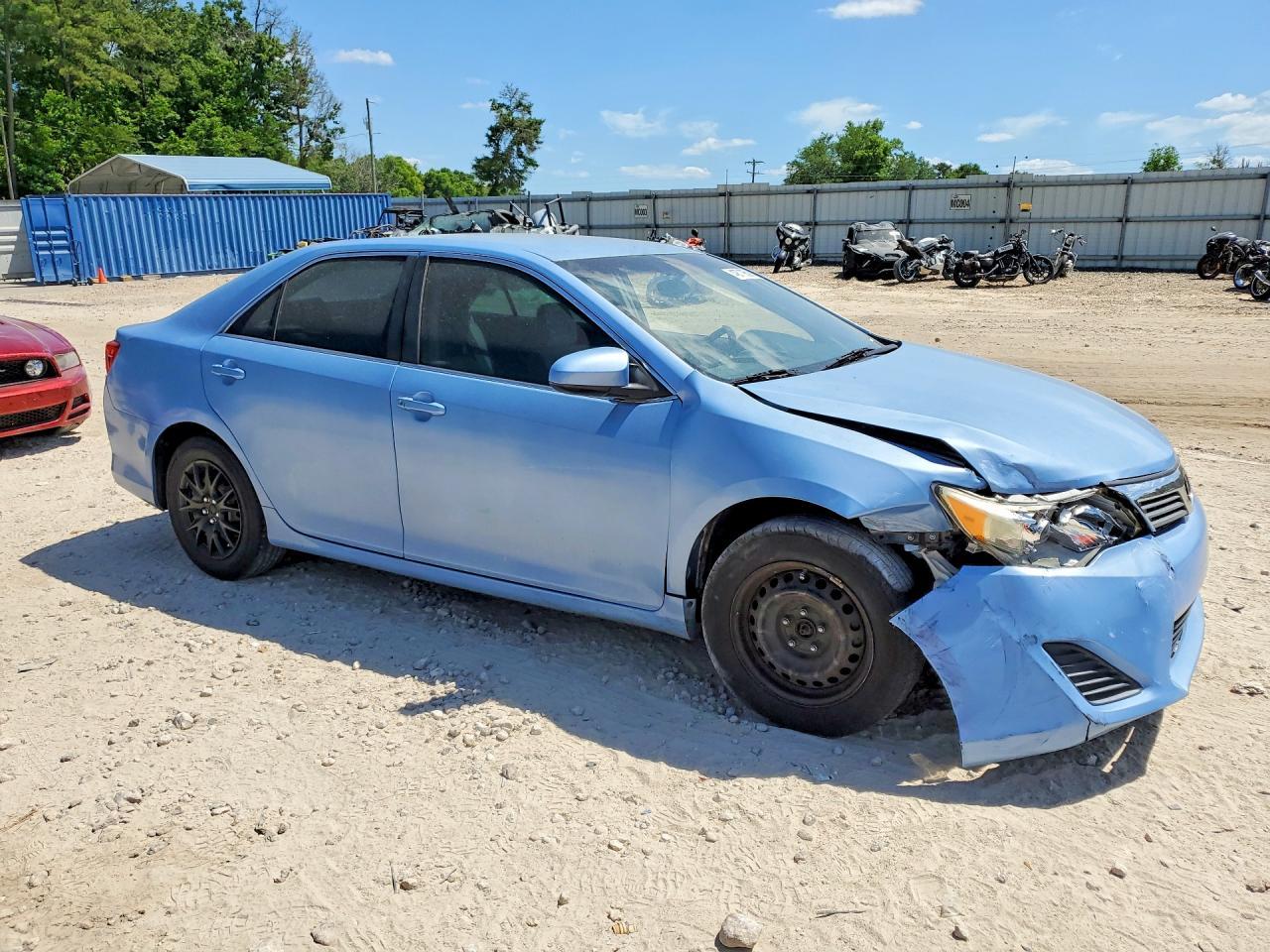 2012 Toyota Camry L - Image 4