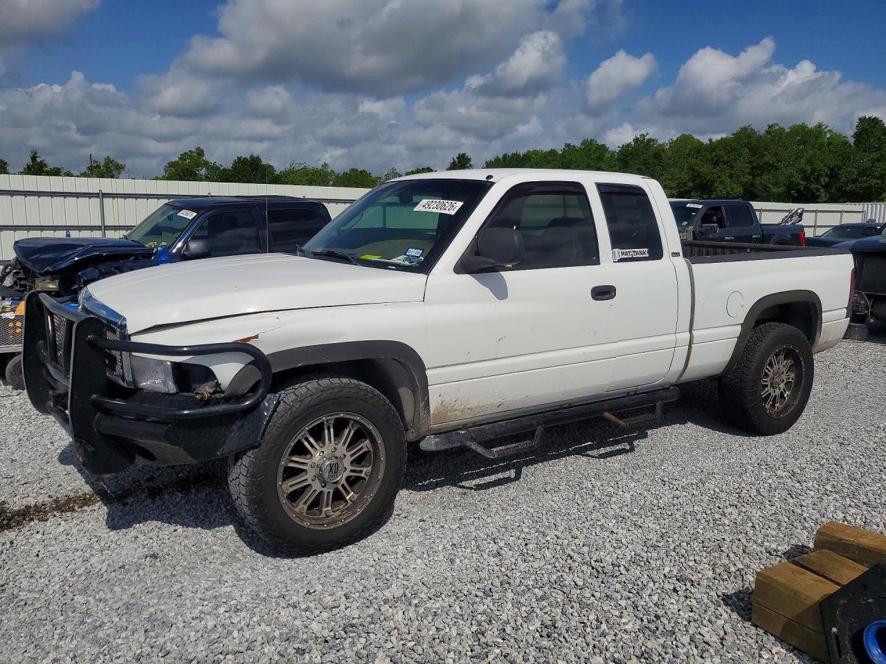 2000 Dodge Ram 2500 Laramie